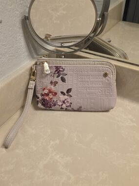 Steve Madden Floral Embossed Wristlet - Light Lavender